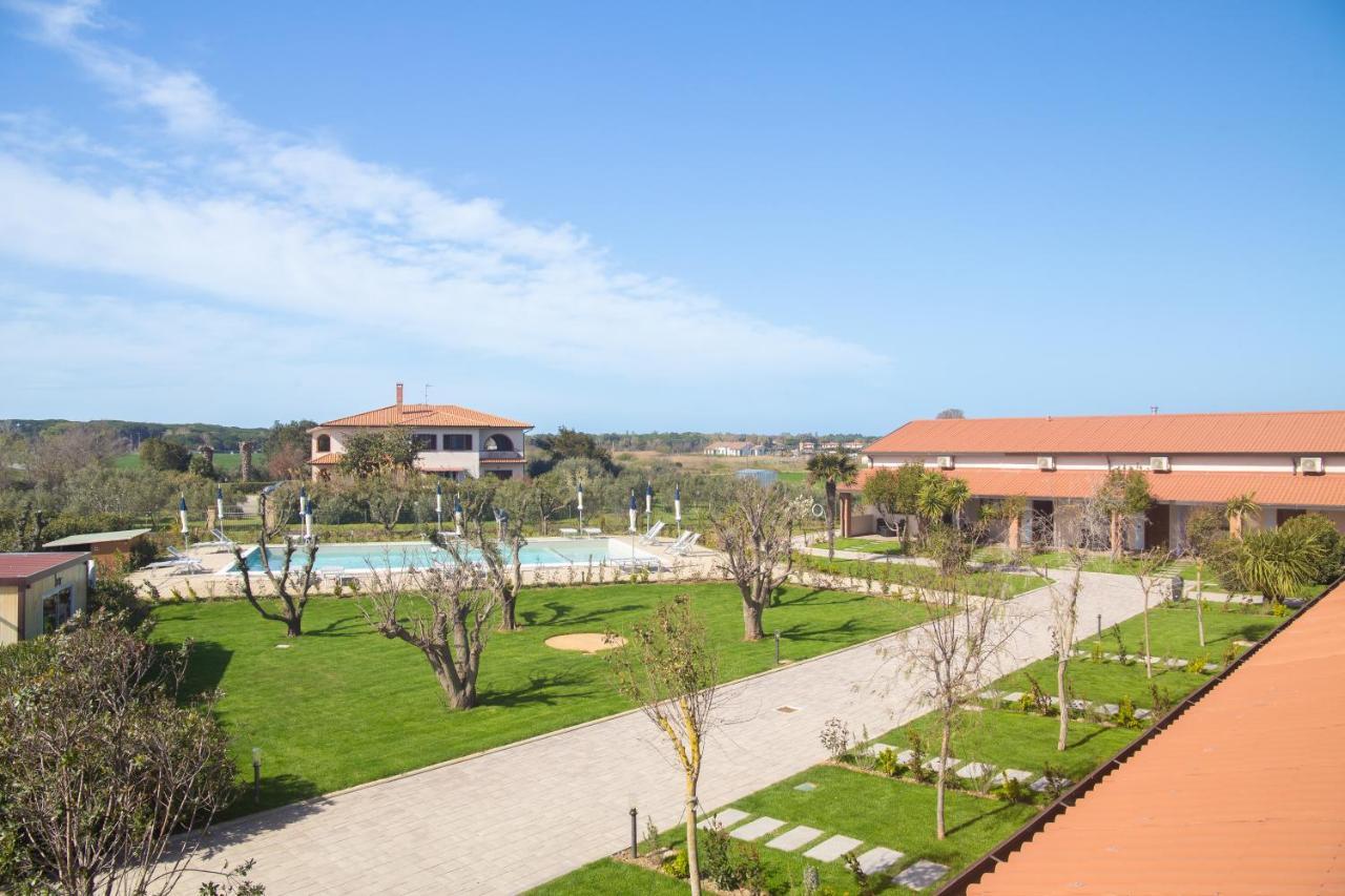 Delfino Tuscany Resort 마리나디세시나 외부 사진