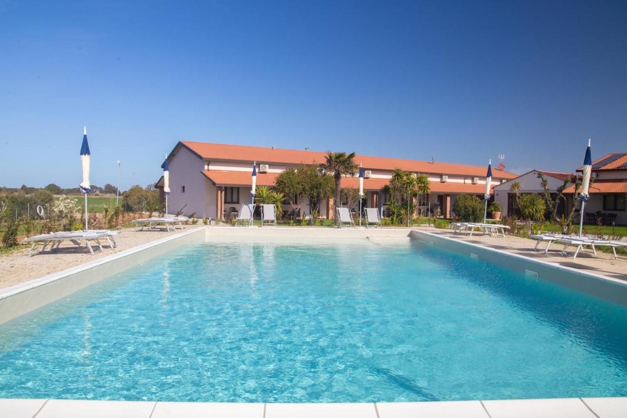 Delfino Tuscany Resort 마리나디세시나 외부 사진