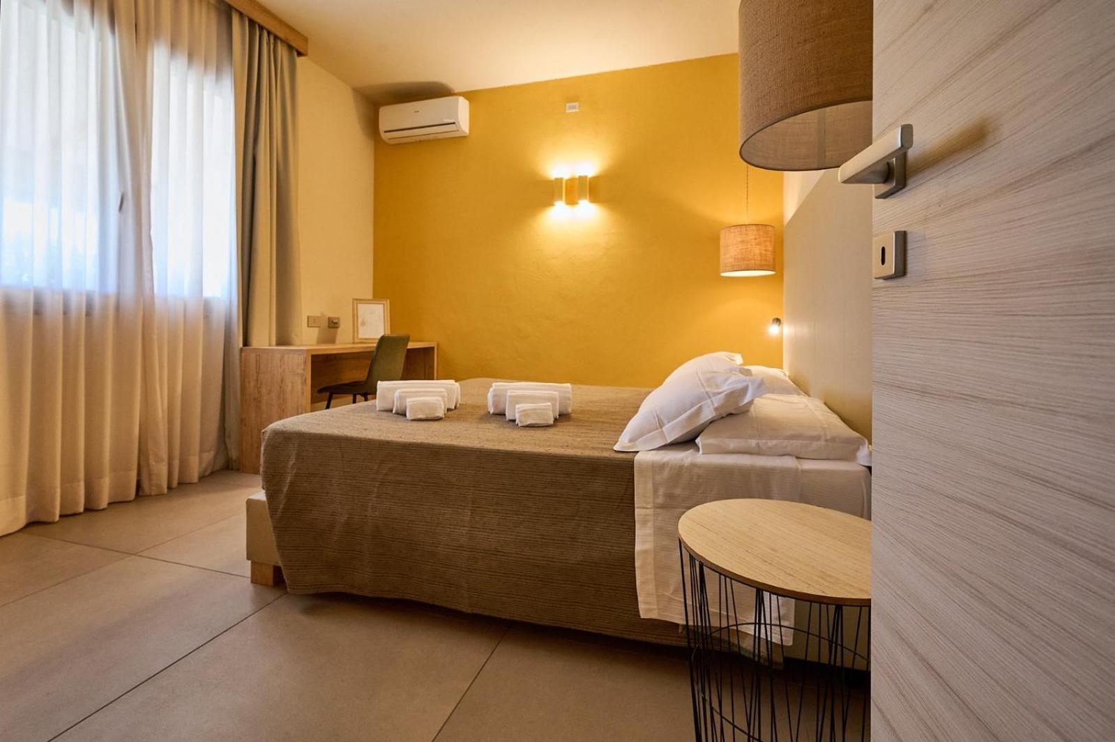 Delfino Tuscany Resort 마리나디세시나 외부 사진